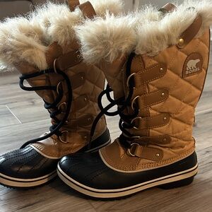 Sorel Tofino boot